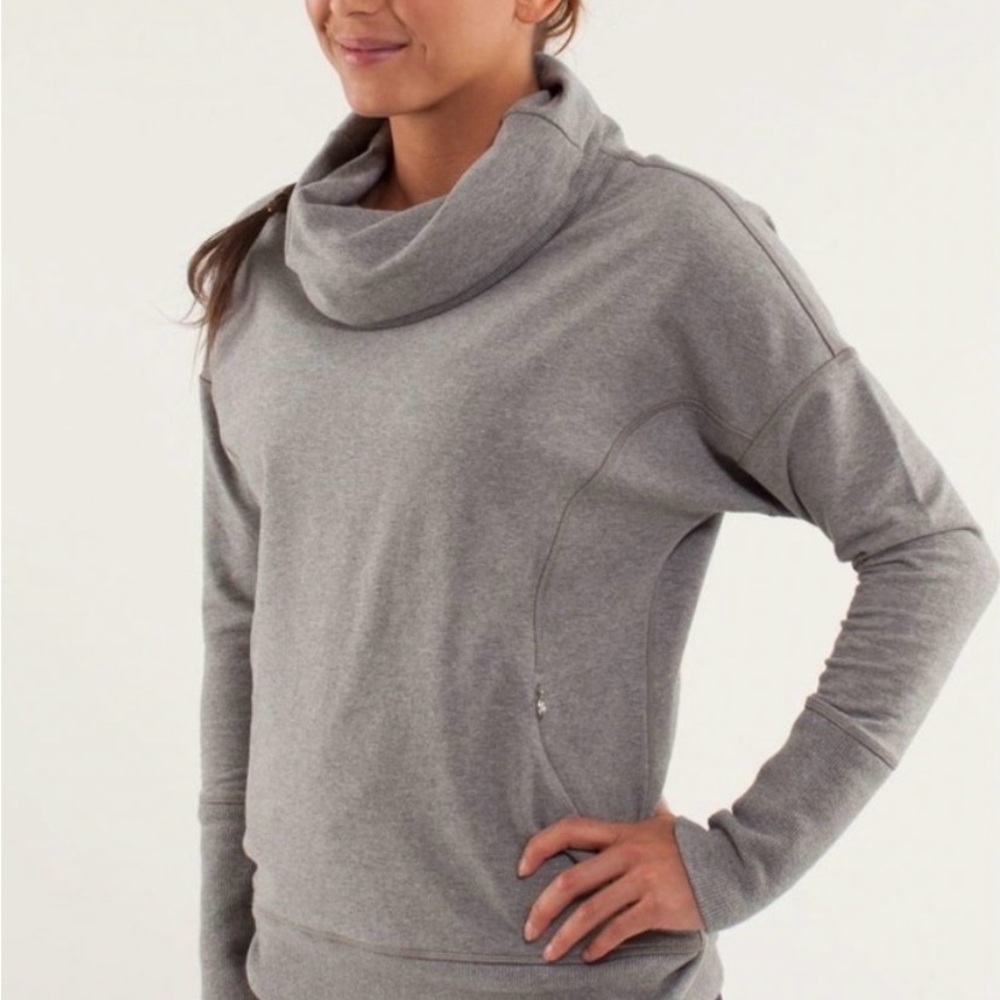 Lululemon Gray Cowl/Turtle Neck Sweater